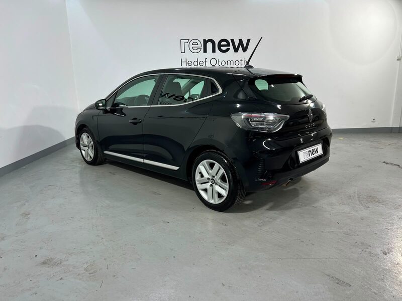 2023 Renault Clio