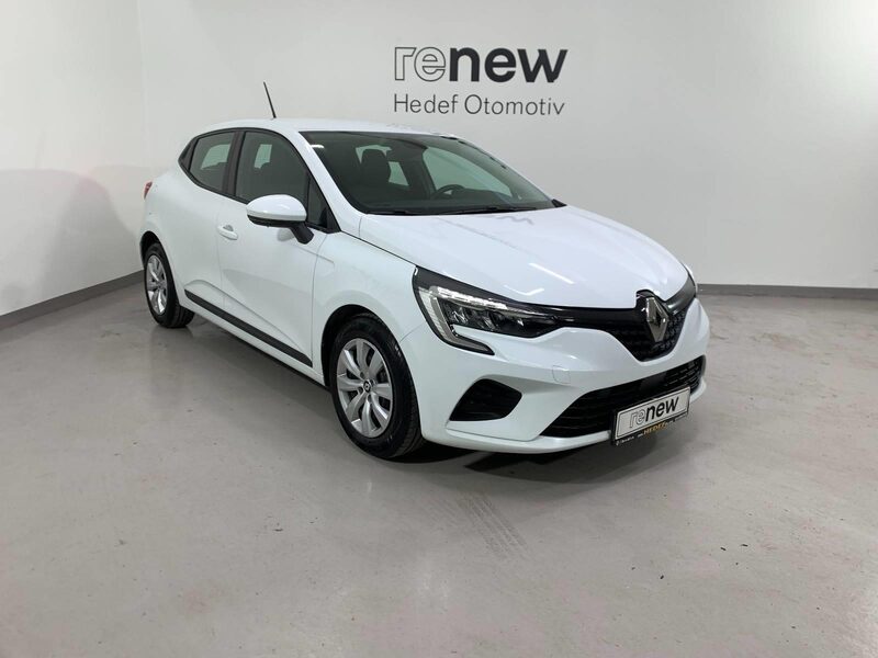 renault-clio-1-90-470388-3480986.jpeg