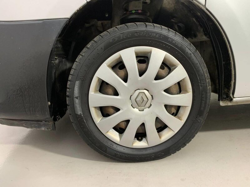 renault-trafic-1-90-458604-3406168.jpeg