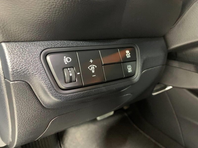 kia-cerato-1-90-464232-3444021.jpeg