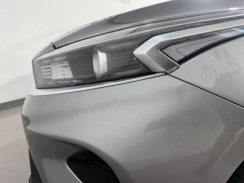kia-cerato-1-90-461566-3426019.jpeg