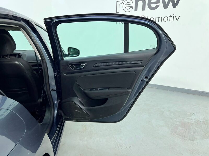 2023 Renault Megane