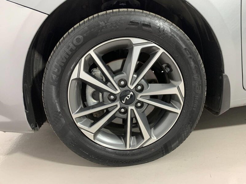 kia-cerato-1-90-464232-3444018.jpeg