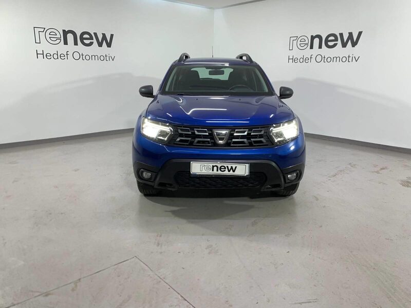 dacia-duster-1-90-467757-3465389.jpeg