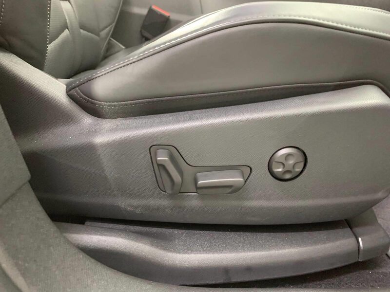 ds-automobiles-ds7-1-90-466435-3456791.jpeg