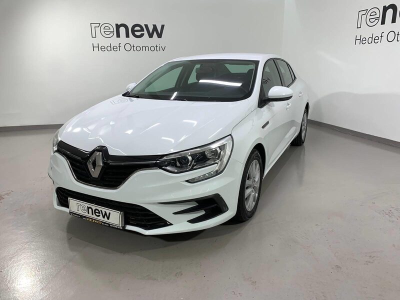 renault-megane-1-90-458603-3406161.jpeg