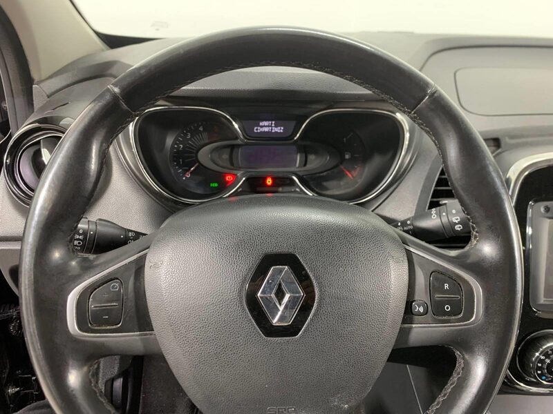 renault-captur-1-90-466723-3458589.jpeg