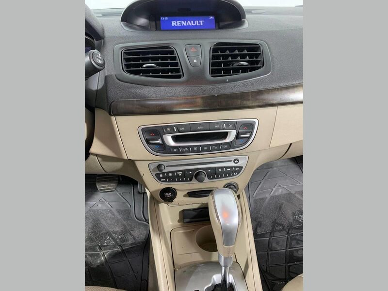 renault-fluence-1-90-460502-3417845.jpeg