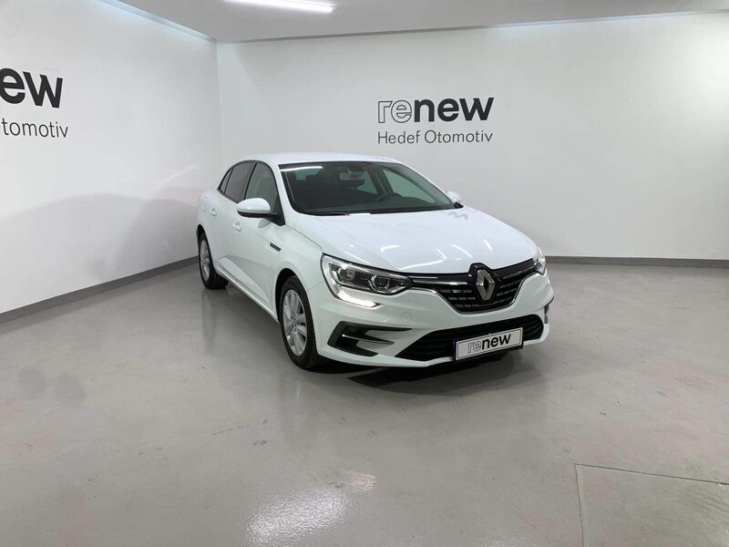 renault-megane-1-90-459186-3410009.jpeg