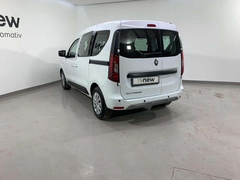renault-express-1-90-468309-3468219.jpeg
