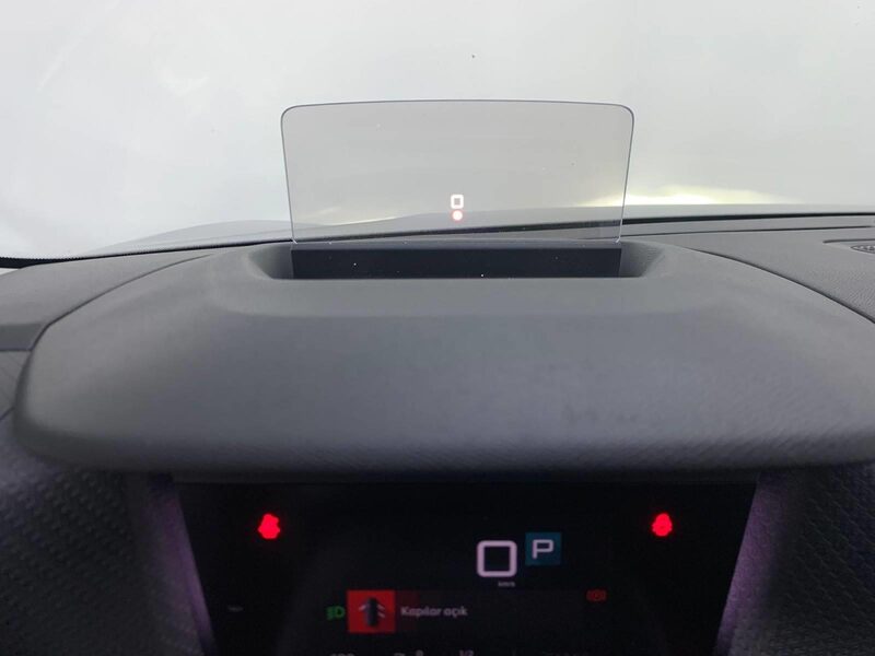 citroen-c4-1-90-463539-3438542.jpeg