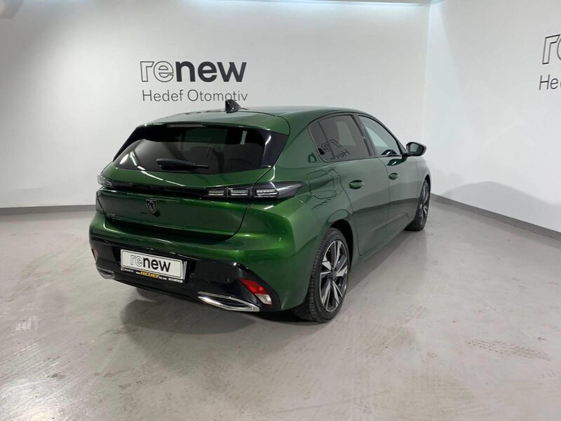 peugeot-308-1-90-456385-3395389.jpeg
