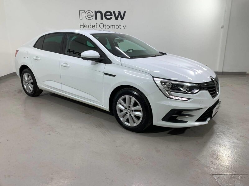 renault-megane-1-90-468307-3468183.jpeg