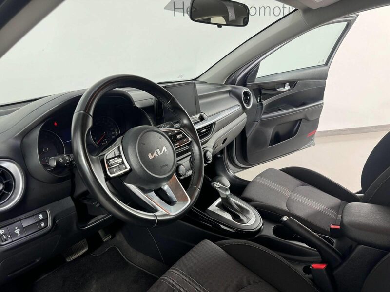 kia-cerato-1-90-461566-3426013.jpeg