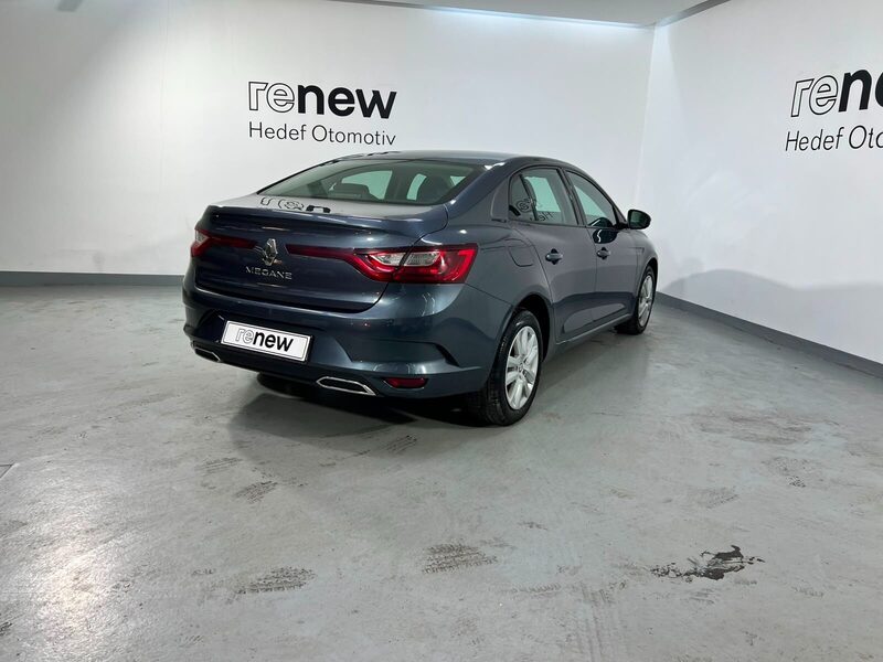 2024 Renault Megane