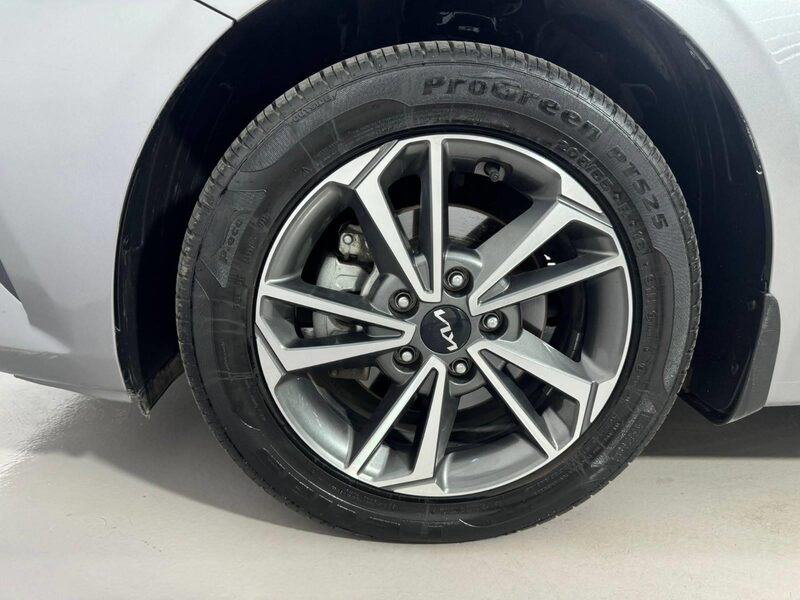 kia-cerato-1-90-461566-3426020.jpeg
