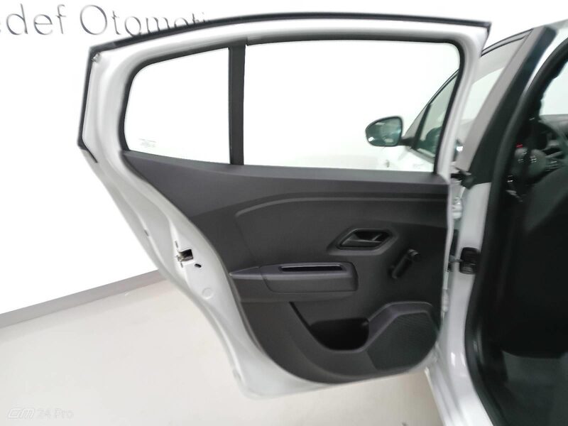 renault-taliant-1-90-462076-3429408.jpeg
