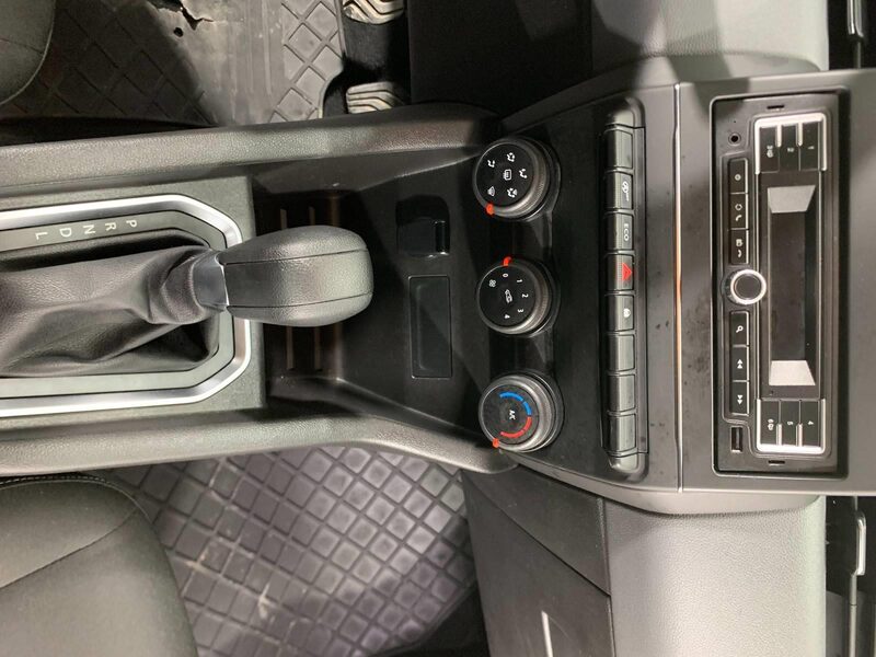 renault-clio-1-90-470388-3481007.jpeg