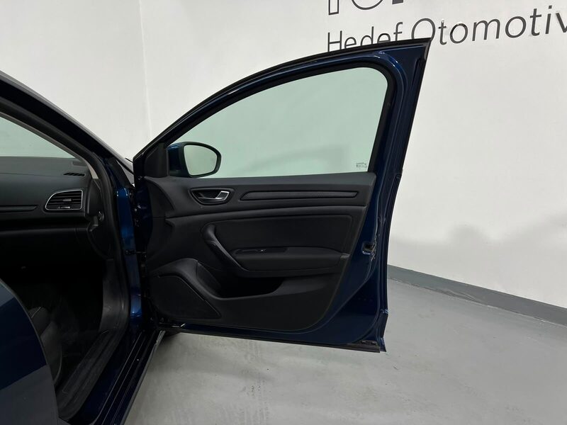 2023 Renault Megane