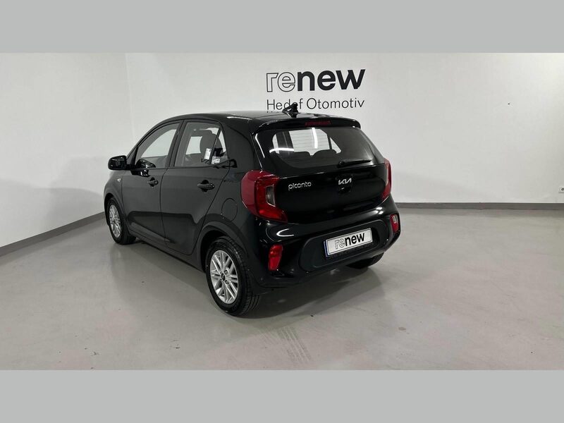 kia-picanto-1-90-462472-3431305.jpeg