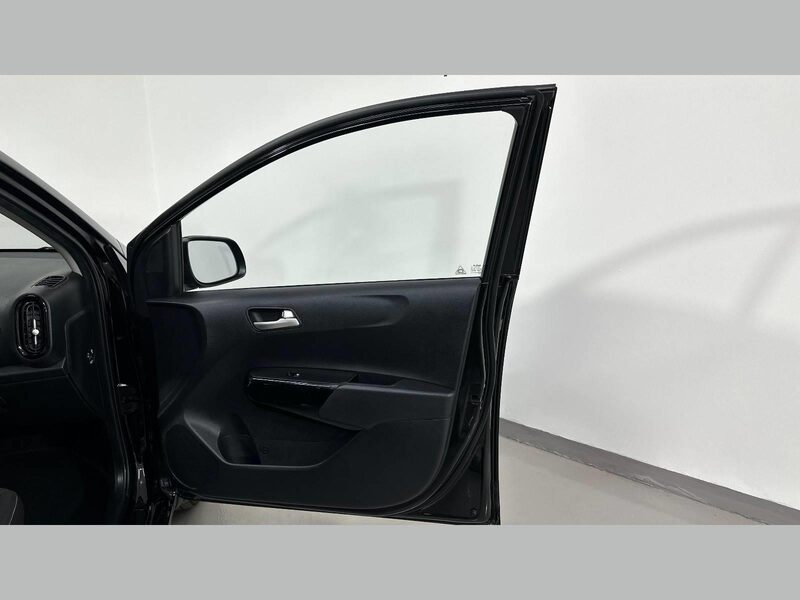 kia-picanto-1-90-462472-3431332.jpeg