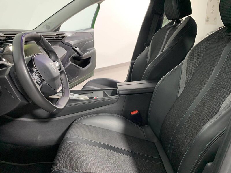 peugeot-308-1-90-456385-3395425.jpeg