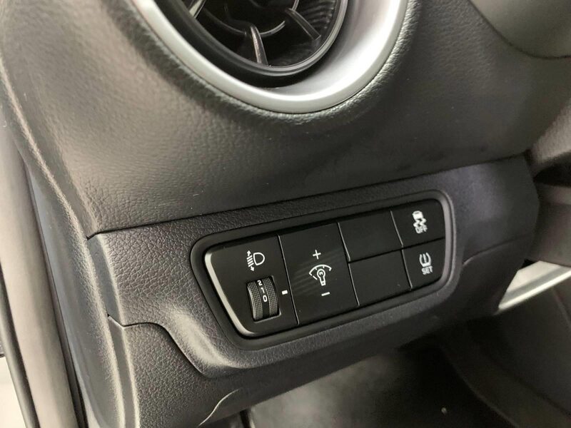 kia-cerato-1-90-467753-3465331.jpeg
