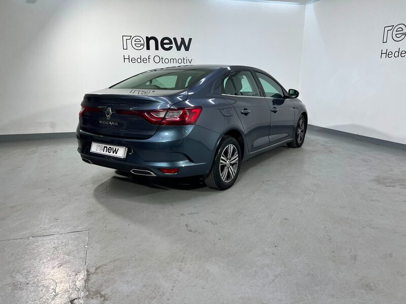 2023 Renault Megane
