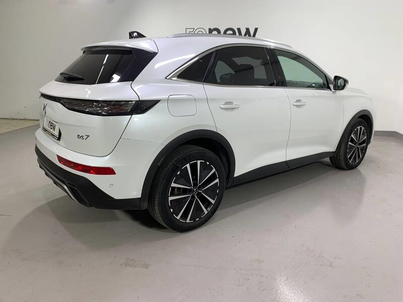 ds-automobiles-ds7-1-90-466435-3456788.jpeg