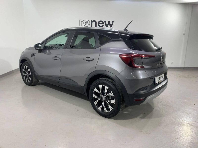 renault-captur-1-90-468625-3469829.jpeg