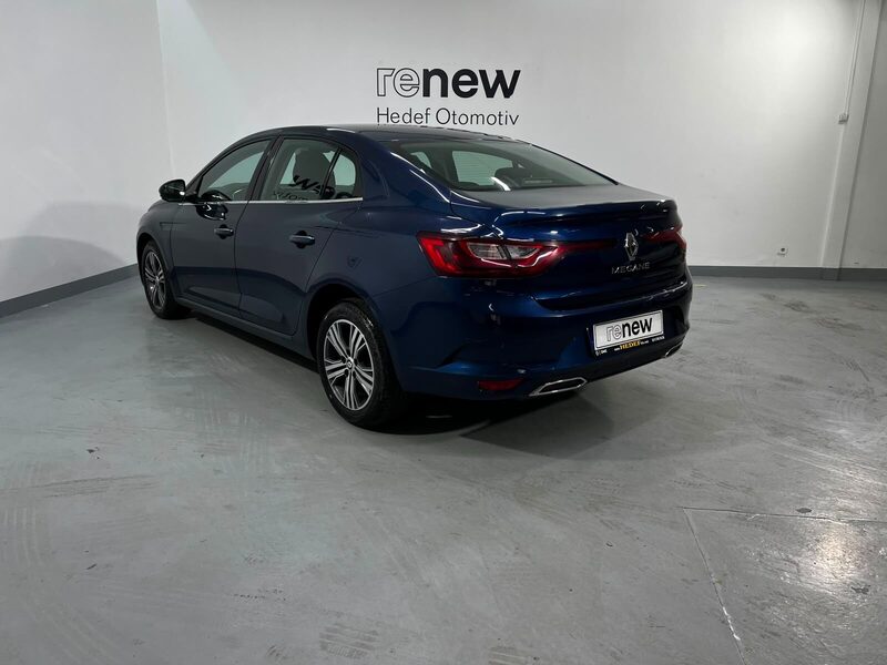 2023 Renault Megane