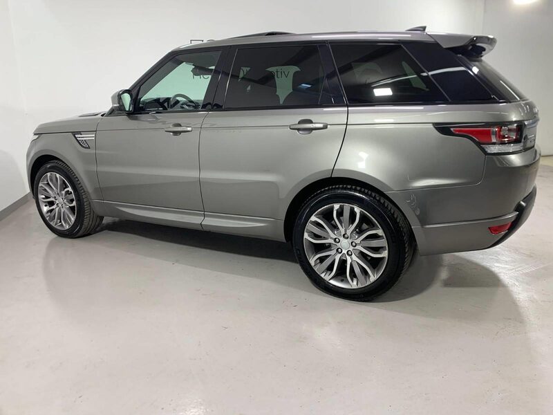 land-rover-range-rover-sport-1-90-468632-3470028.jpeg