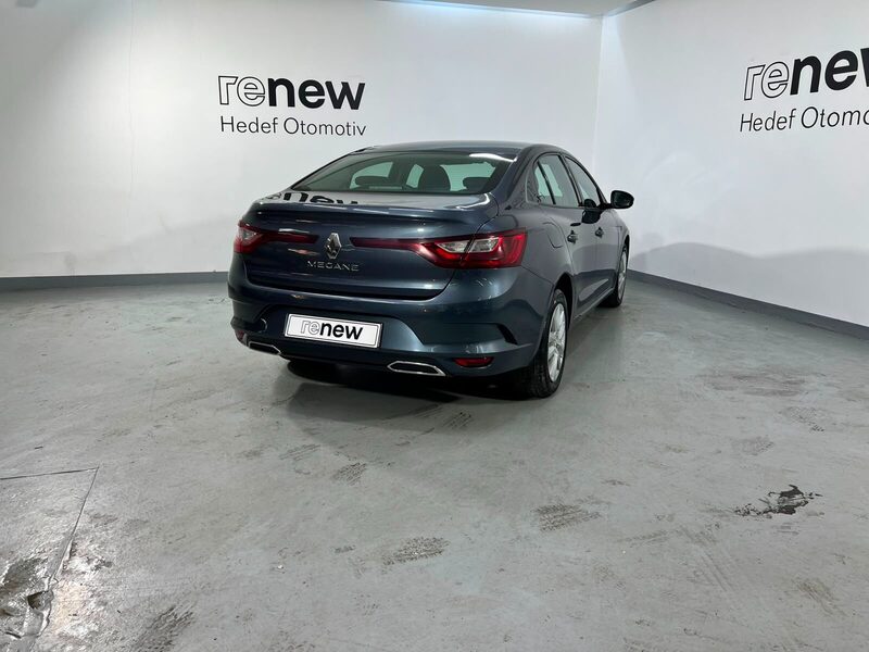 2024 Renault Megane