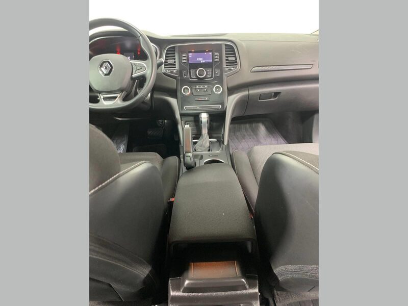 renault-megane-1-90-468628-3469872.jpeg