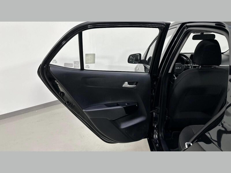 kia-picanto-1-90-462472-3431336.jpeg