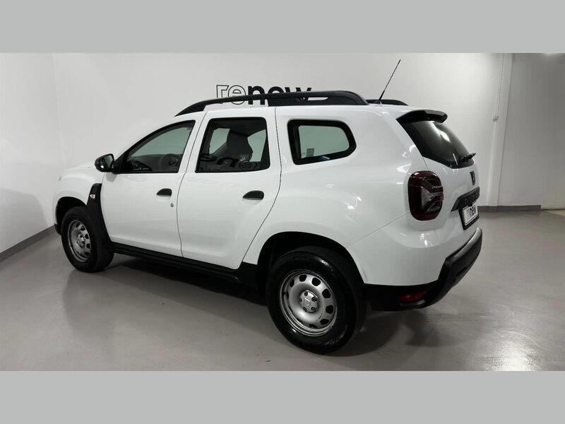dacia-duster-1-90-462833-3433730.jpeg