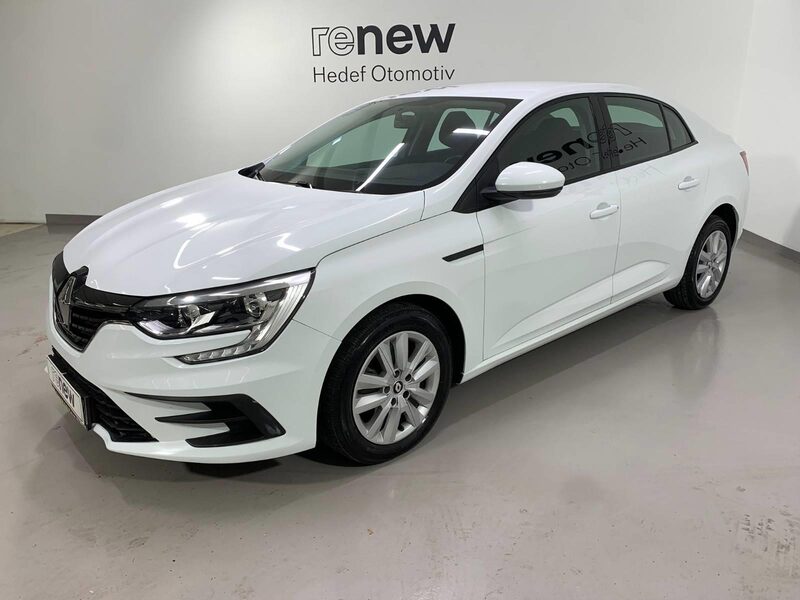 renault-megane-1-90-458603-3406144.jpeg