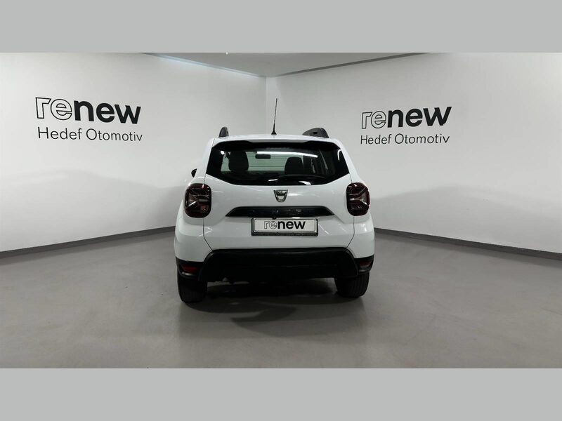 dacia-duster-1-90-462833-3433707.jpeg
