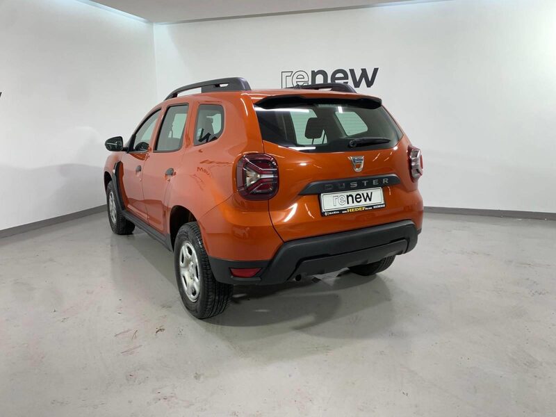 dacia-duster-1-90-459295-3411271.jpeg