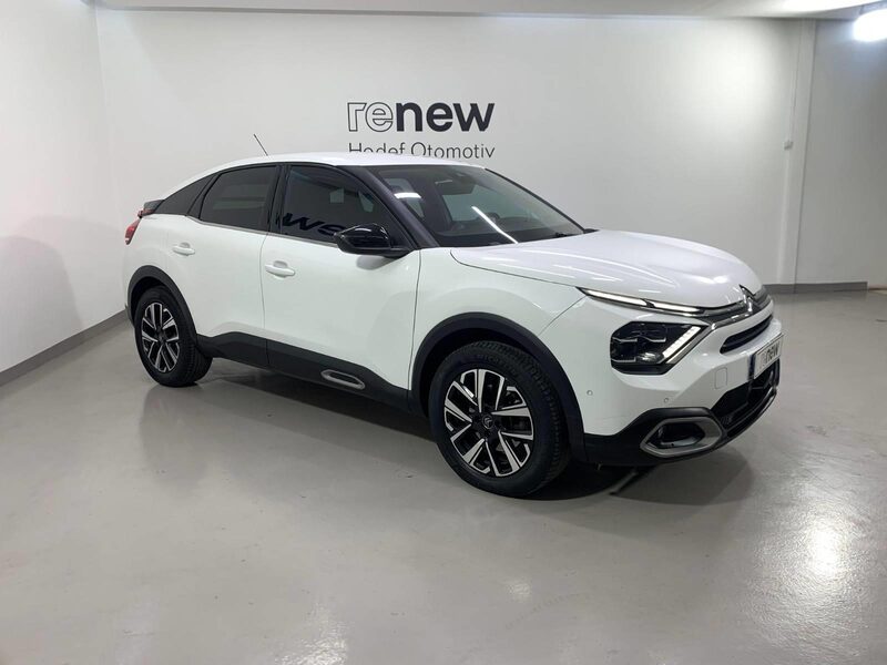 citroen-c4-1-90-463535-3438412.jpeg