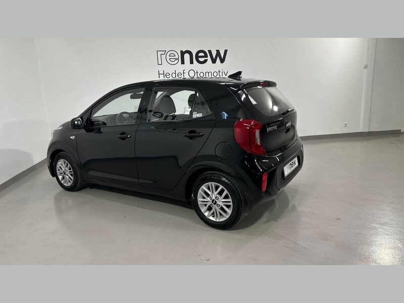 kia-picanto-1-90-462472-3431324.jpeg