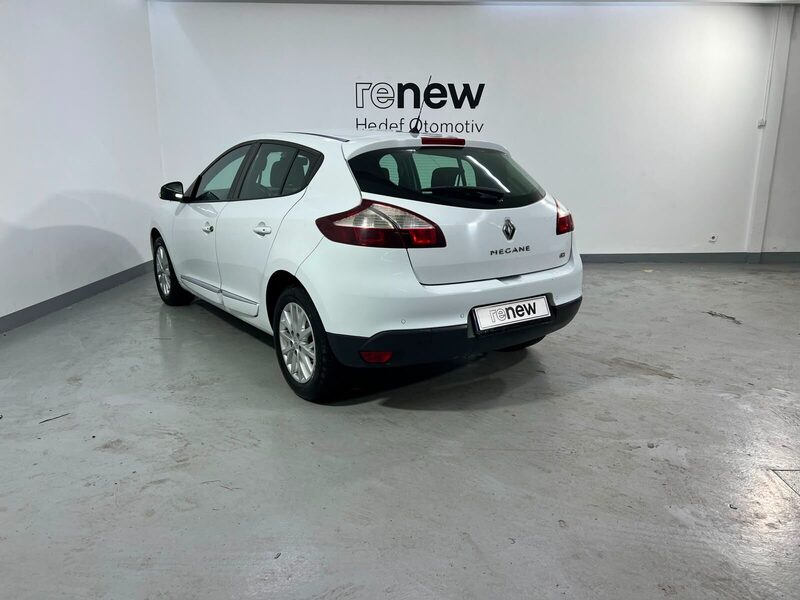 2015 Renault Megane