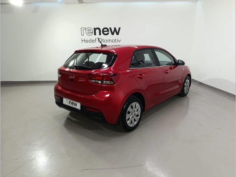 kia-rio-1-90-451908-3363584.jpeg