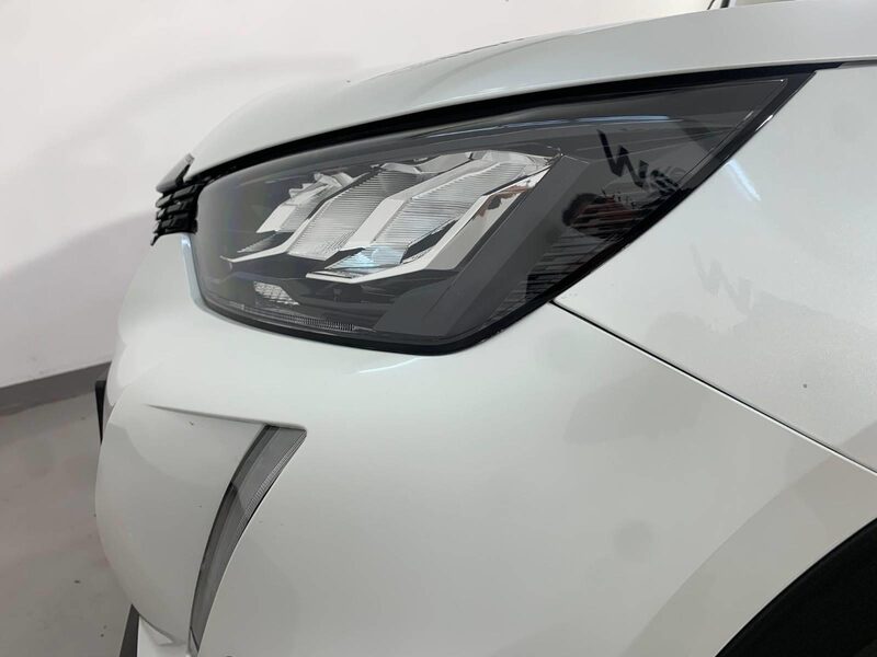 peugeot-2008-1-90-460499-3417766.jpeg