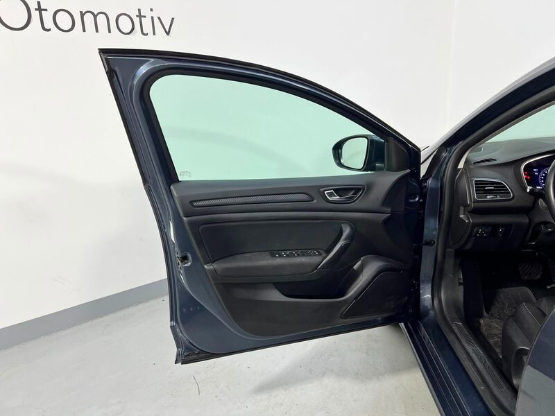 2024 Renault Megane