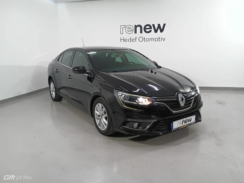 renault-megane-1-90-466094-3454647.jpeg