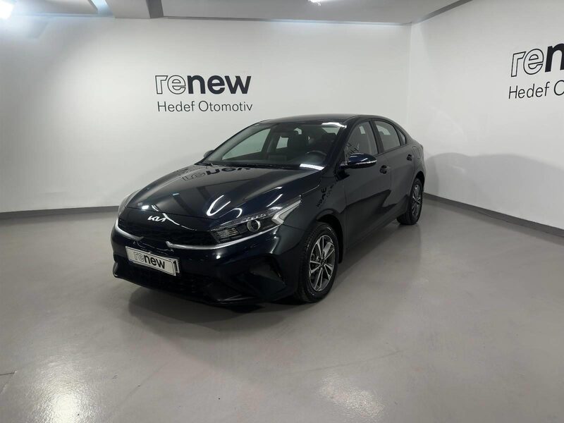 kia-cerato-1-90-462848-3433964.jpeg