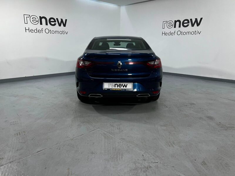 2023 Renault Megane