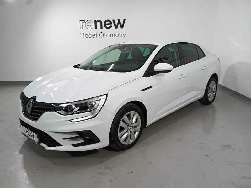 renault-megane-1-90-470679-3483164.jpeg