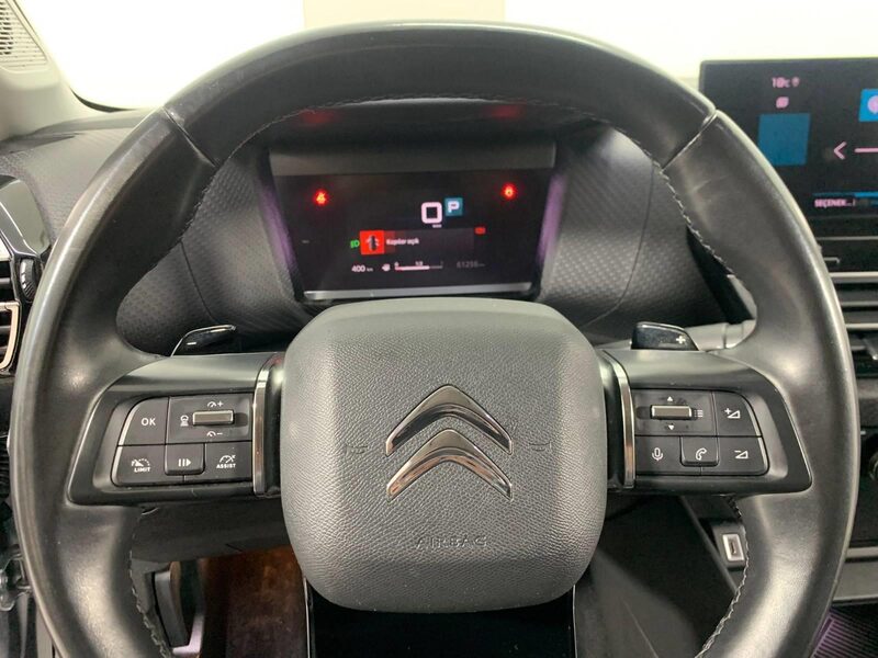 citroen-c4-1-90-463539-3438535.jpeg